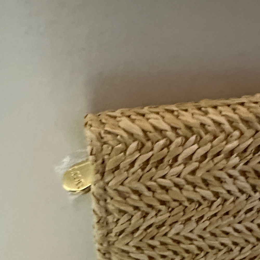Dior Natural Beige Straw Clutch with White Logo - Picture 4 of 7